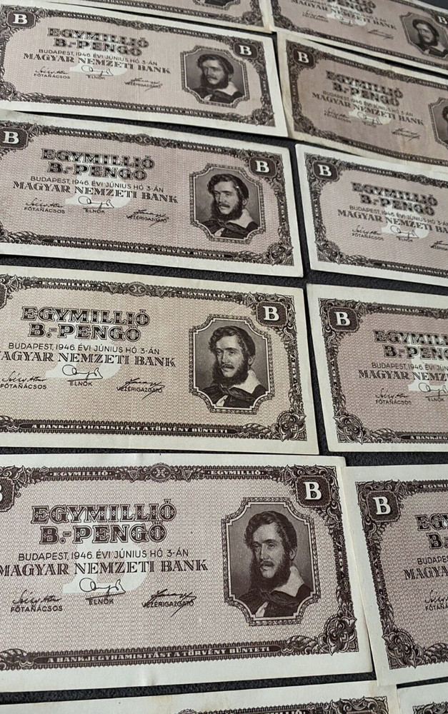 Hungary B-Pengo 1 Quintillion 1946, CIRCULATED World Currency, P-134 Paper Money