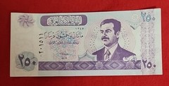 8 Saddam Hussein Iraqi Note Each 250 Dinar P88 2002 UNC Unc