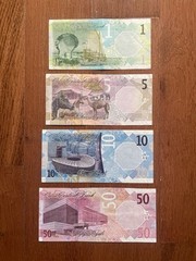 QATAR: 1-5-10-50 Riyal, Banknote 2020-2022 Asian Currency