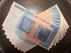 LOT OF 10, ZIMBABWE 100 TRILLION DOLLARS UNC 💎 XOA VERIFIED SEQUENTIAL SET