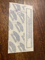 International Currency Collection Envelope 2 UNC note 5 Gulden Lebanon 5 Livres