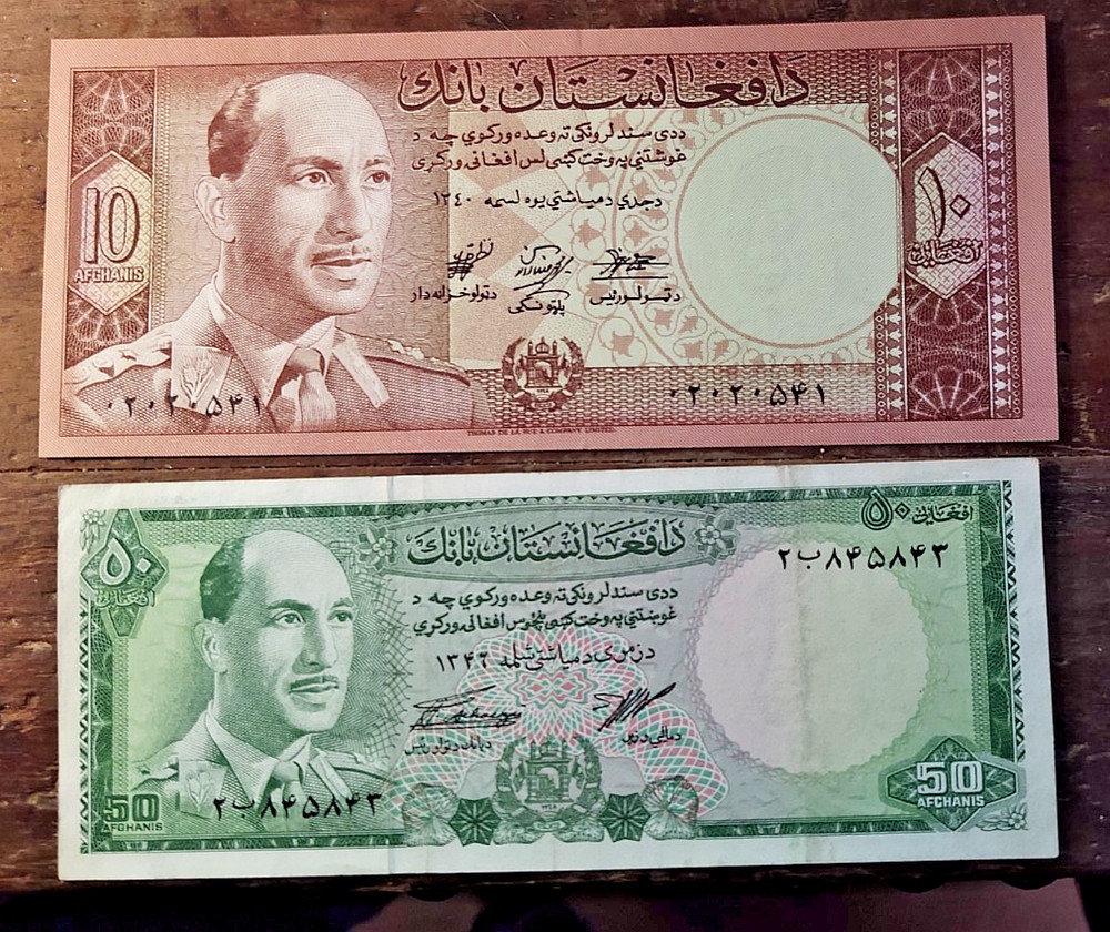 Lot Of 2 CRISP Afghanistan 50 & 10 Afghanis Look Unc. ! 1960s