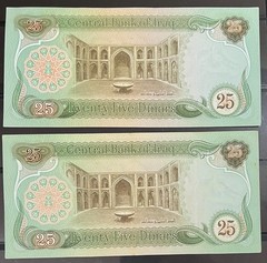 IRAQ , 25 Dinars 2 different Banknotes Year 1978/1980 Fine Banknotes
