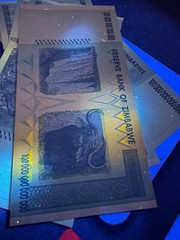 Authentic Zimbabwe 100 Trillion Dollars, CIRCULATED Currency, AA/2008, P-91, UV+