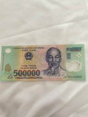 1x 200,000 + 2x 100,000 + 18x 500,000=9,400,000 Vietnamese Dong Currency