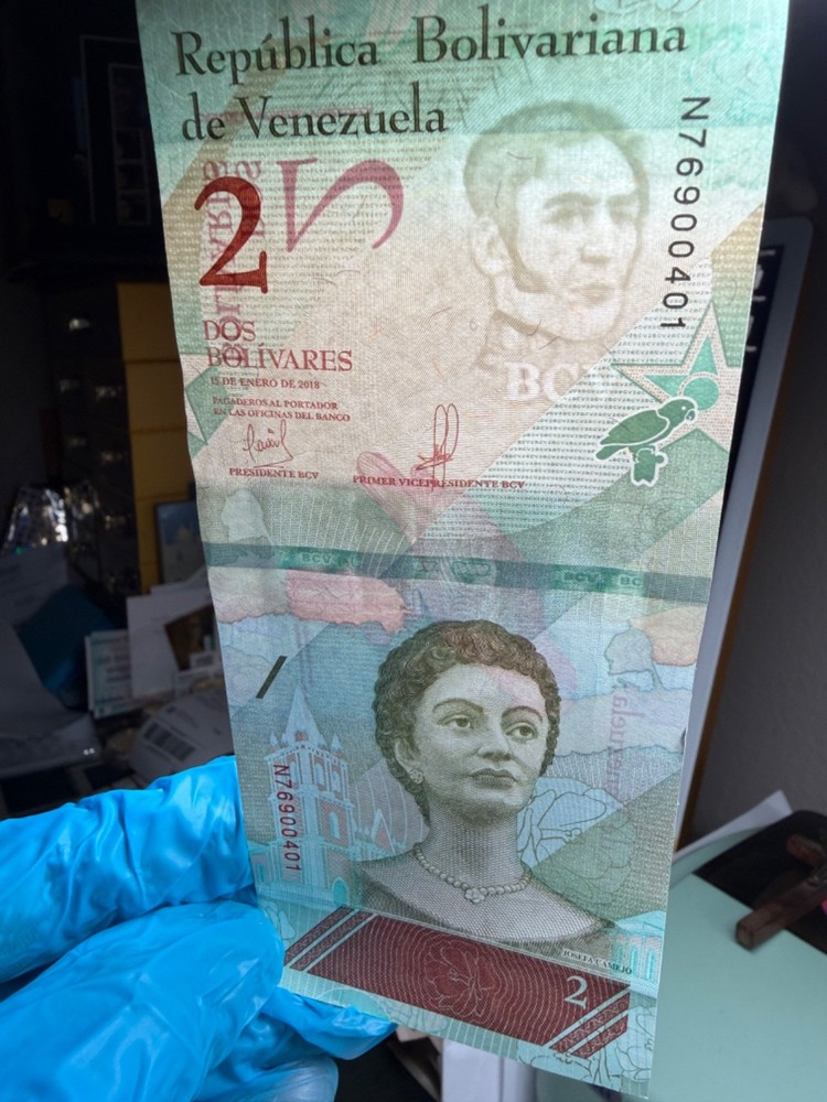 Authentic Venezuela 2 Bolivares Banknote, Superb GEM UNC P-88 Currency 2012 🇻🇪