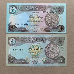 Rare Set IRAQ 1/2 Dinar 1985 Swiss Print & 1993 Emergency Print Banknote Lot