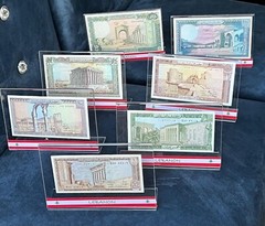 Lebanon Banknote series – Full Collection – 1 lira to 250 in Plexi stands – BDL