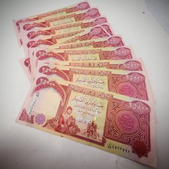 New Iraqi Money 10 x 25,000 Iraqi Dinar – 250,000 Total IQD – 25K’s UNCirculated