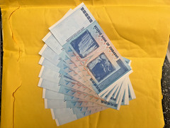 🤫📈 LOT OF 10 – AUTHENTIC ZIMBABWE 100 TRILLION DOLLAR CURRENCY, AA2008, UNC