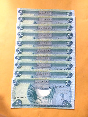 IRAQ 500 DINAR BANKNOTES,LOT OF 10 CRISP UNCIRCULATED,GENUINE,P-92