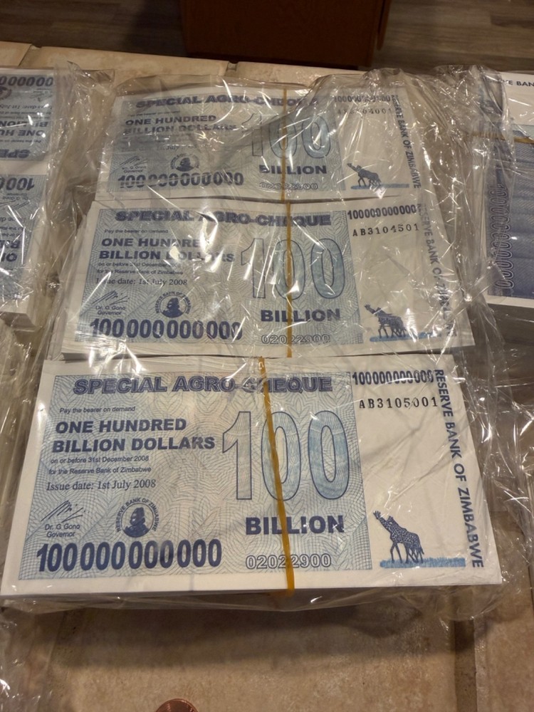 Zimbabwe 25 X 100 Billion Dollars, UNCIRCULATED, Special Agro Cheque 2008, LOT