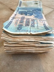 🇿🇼 100 TRILLION ZIMBABWE DOLLAR AA/2008 P-91 • LOT OF 20 UNC NOTES